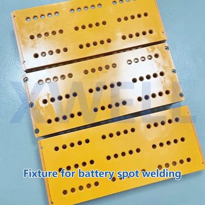 Хорошая цена Подгонянный 18650 32650 блоков батарей исправил приспособление прессформы батареи лития бакелита зажима онлайн